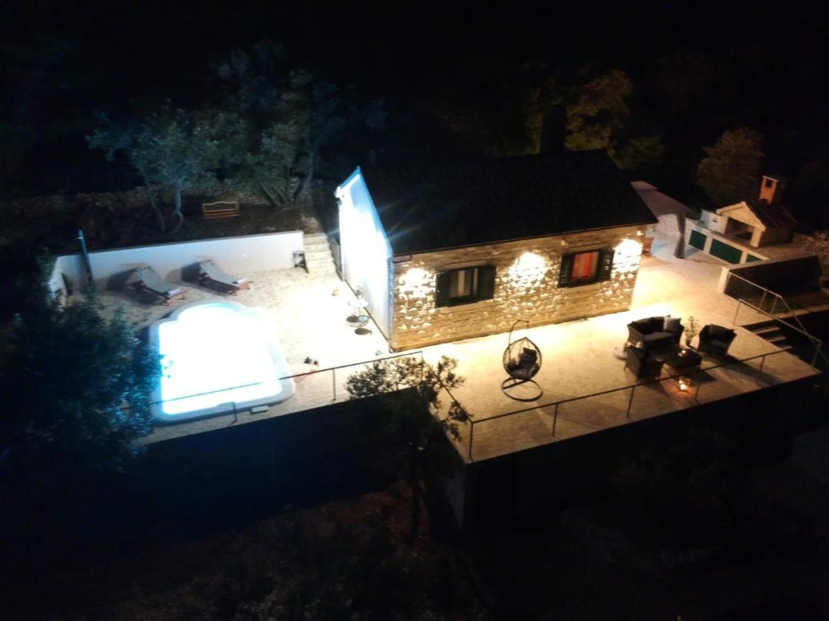 Secluded Holiday Home Heritage Postira Exterior foto