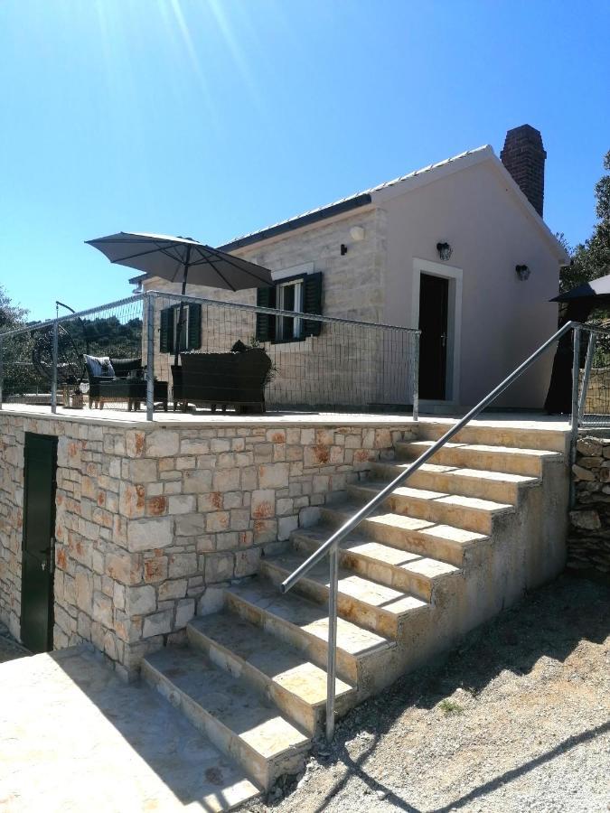 Secluded Holiday Home Heritage Postira Exterior foto
